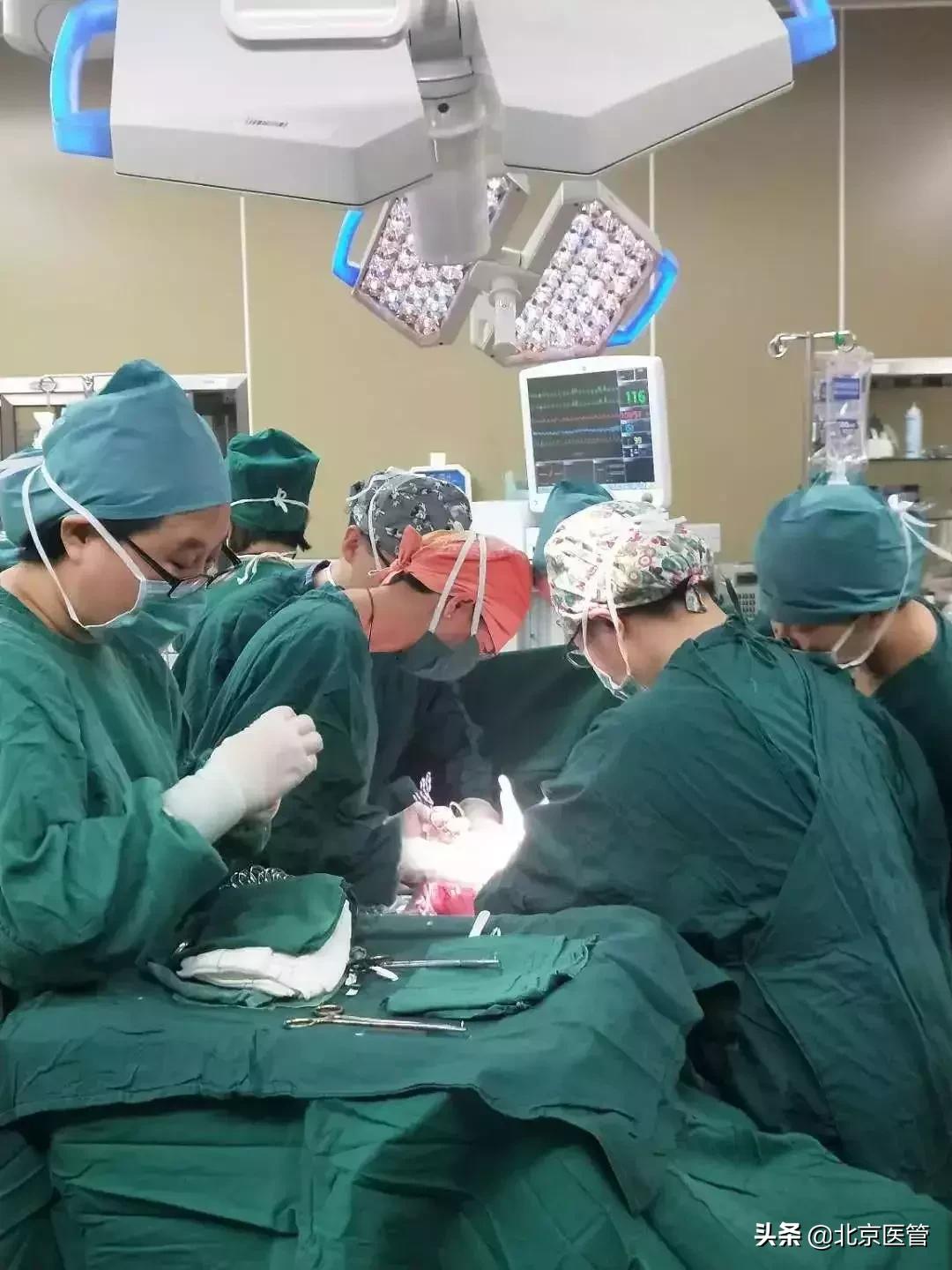 当孕妇遇上其他孕妇,当孕妈遇到产科男医生