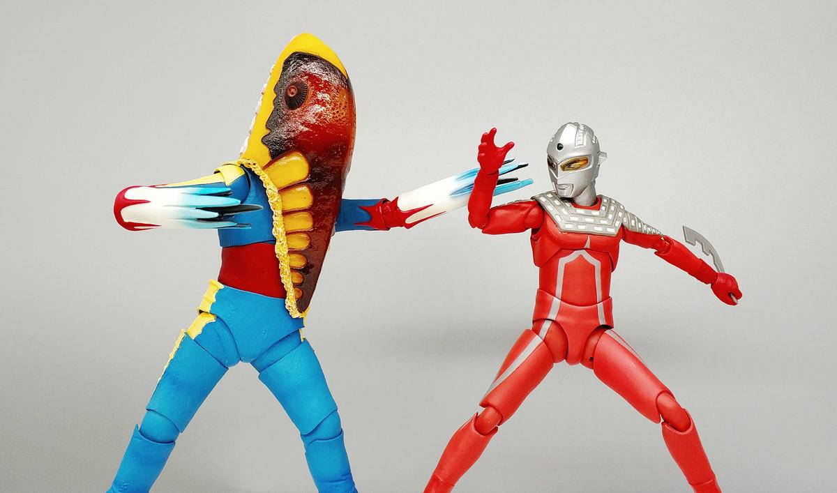 模玩机设:以弹之名守望地球地球的赤红巨人SHF赛文