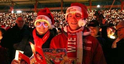 当足球遇到浪漫,当足球遇上春节