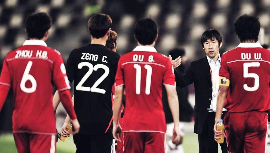 中国足球十年高洪波,十年中国足球