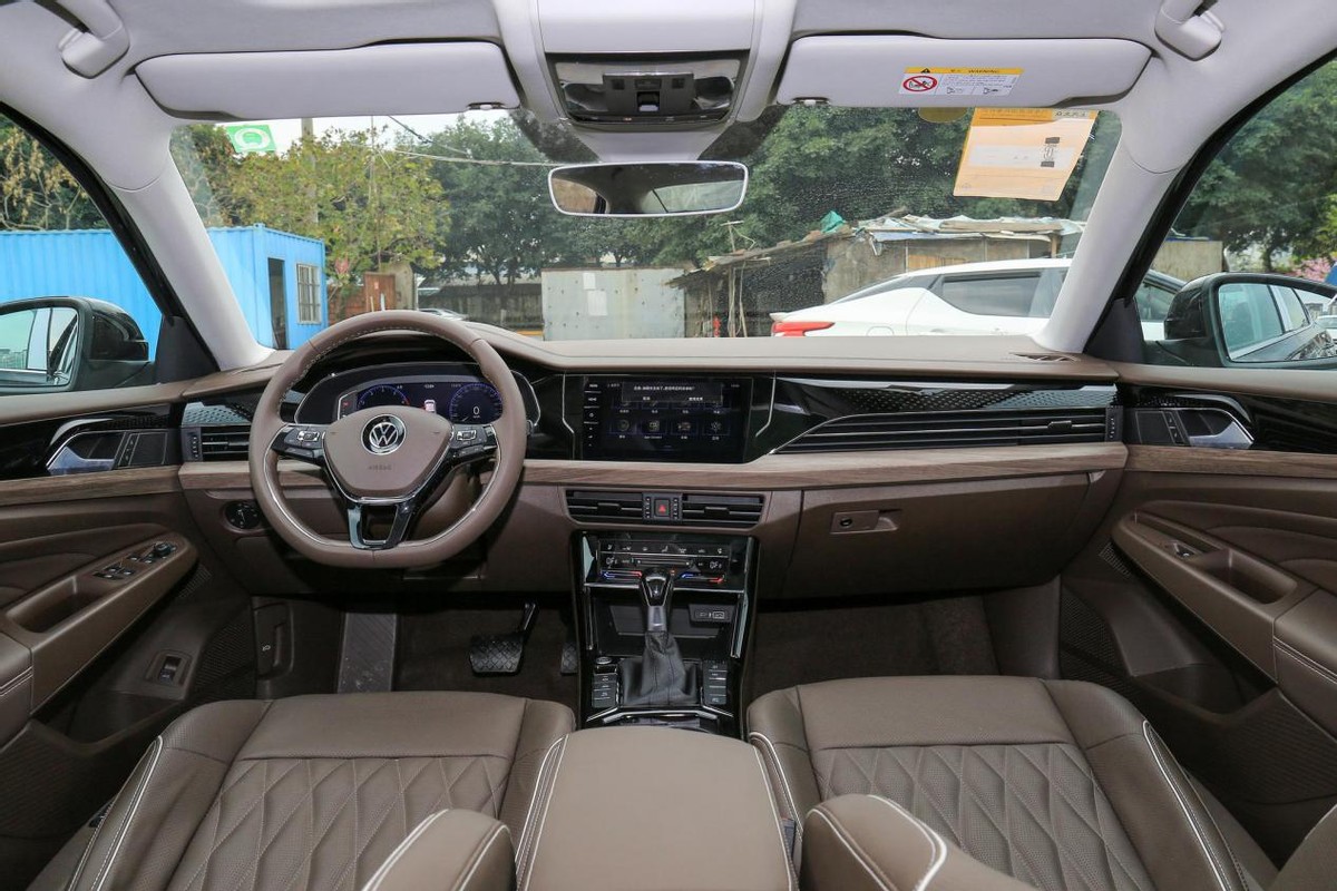 选迈腾还是凯美瑞,选迈腾还是特斯拉