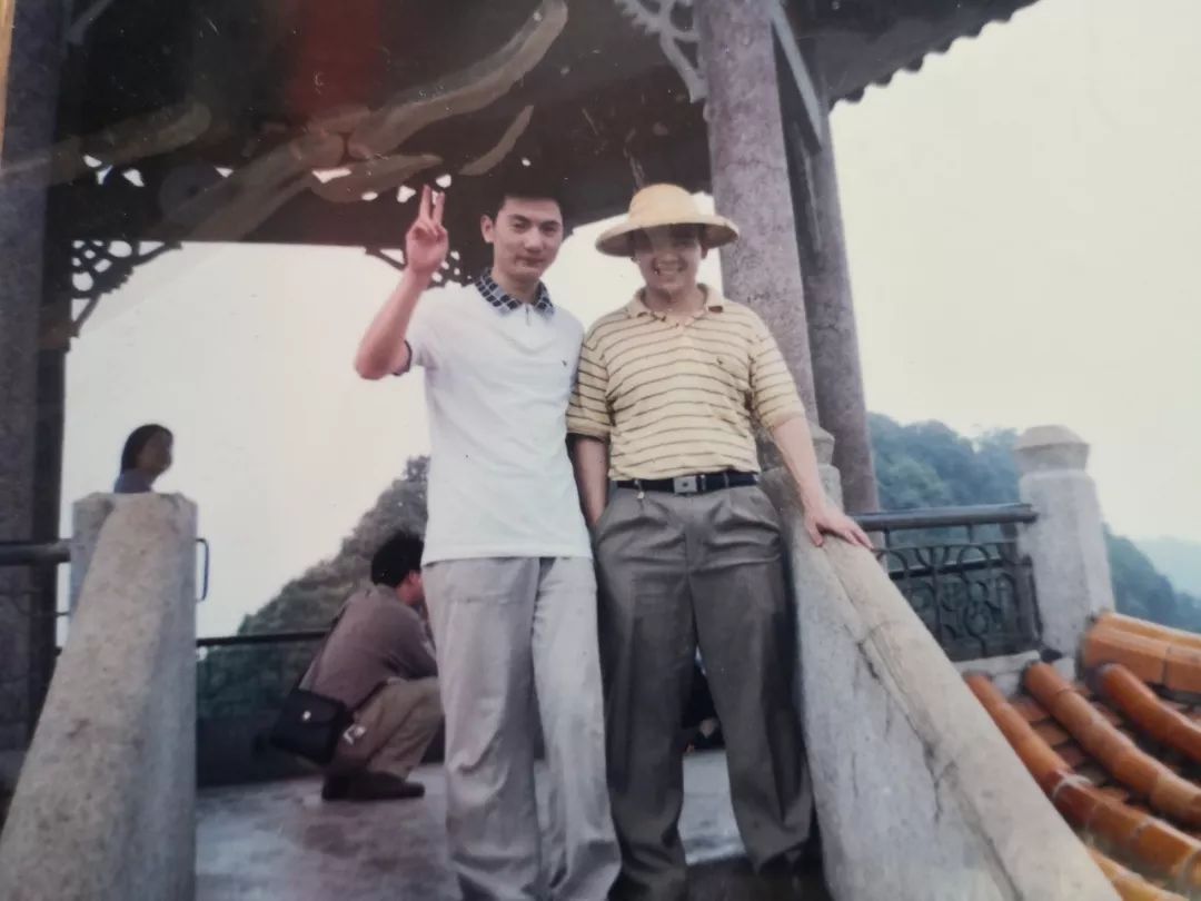 11陈亮嘴小说：随时随地，掌握超凡动力，现在流行第五季。学习