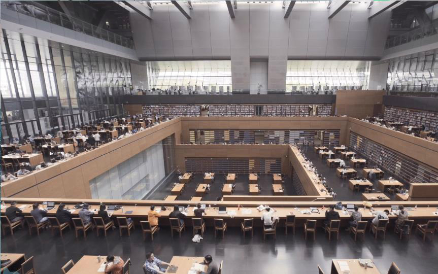 《但是还有书籍》：快时代里，人唯一可以随身携带的避难所与花园