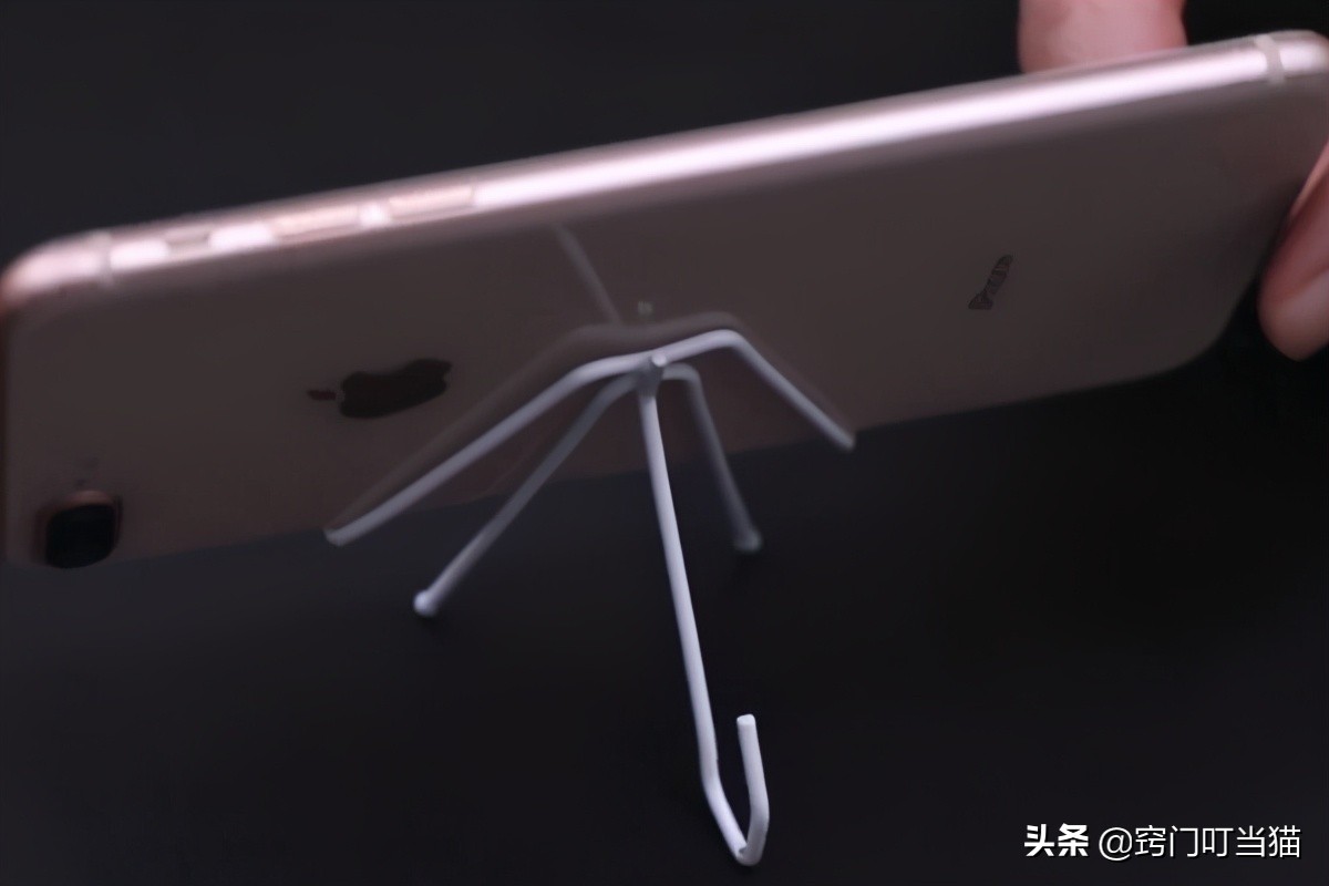 瓜子用手剥还是嘴剥好,瓜子要用手剥了吃