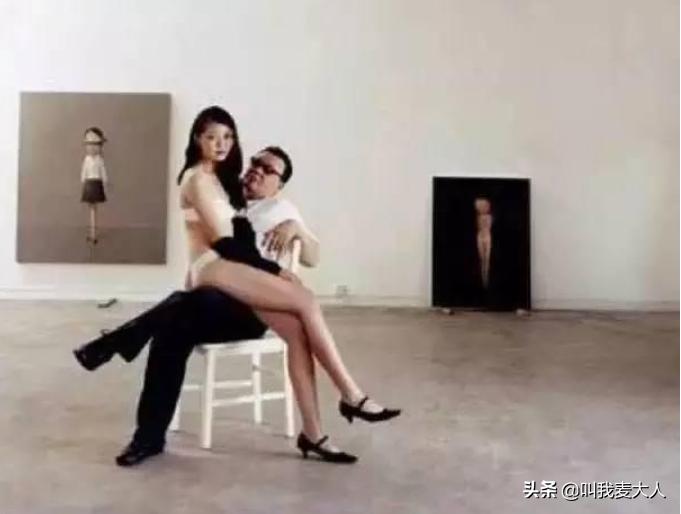 从网红到豪门阔太太的章泽天,从网红到商业女强人