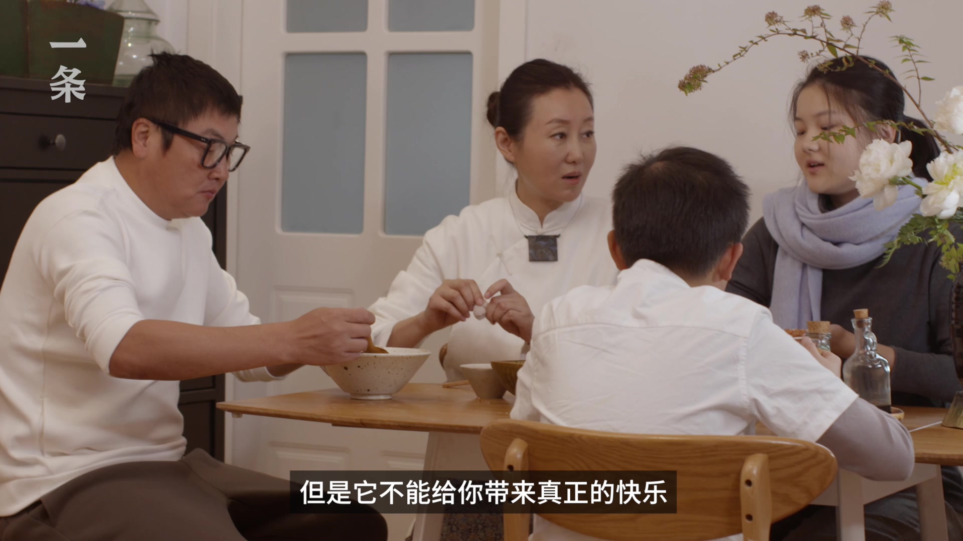 虚伪的孙楠:出轨离婚却反咬一口,“热爱国学”毁了女儿一生