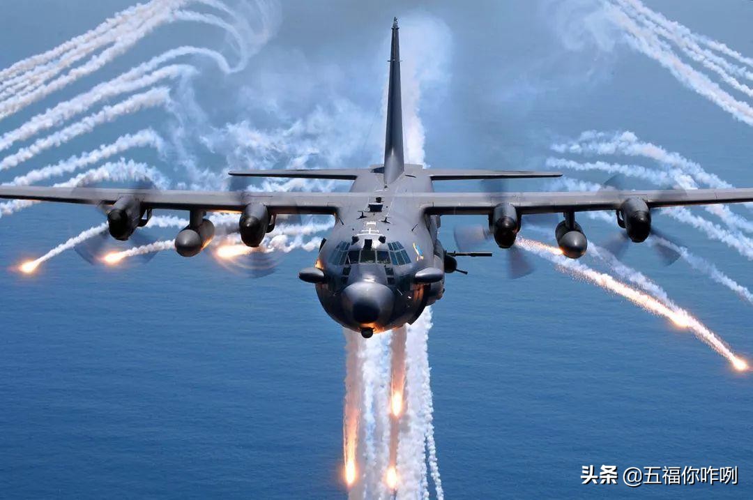 c-130大力神运输机加装喷火推进器,美军爆改c-130运输机
