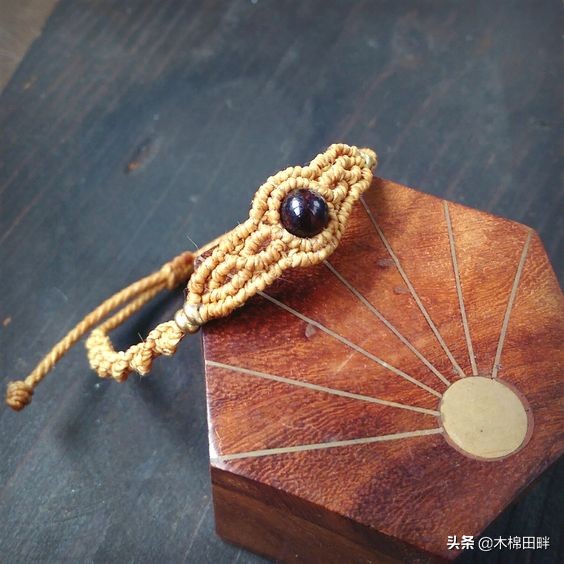 有哪些宝石首饰值得购买,首饰上的宝石值得买吗