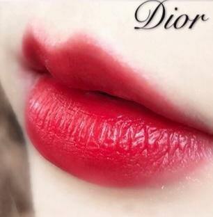 迪奥丝绒999建议买吗,淘宝上买迪奥999靠谱吗