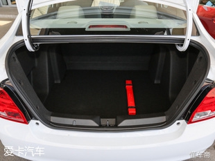 e2适合女生代步通勤小型车推荐,经济实用小型车推荐