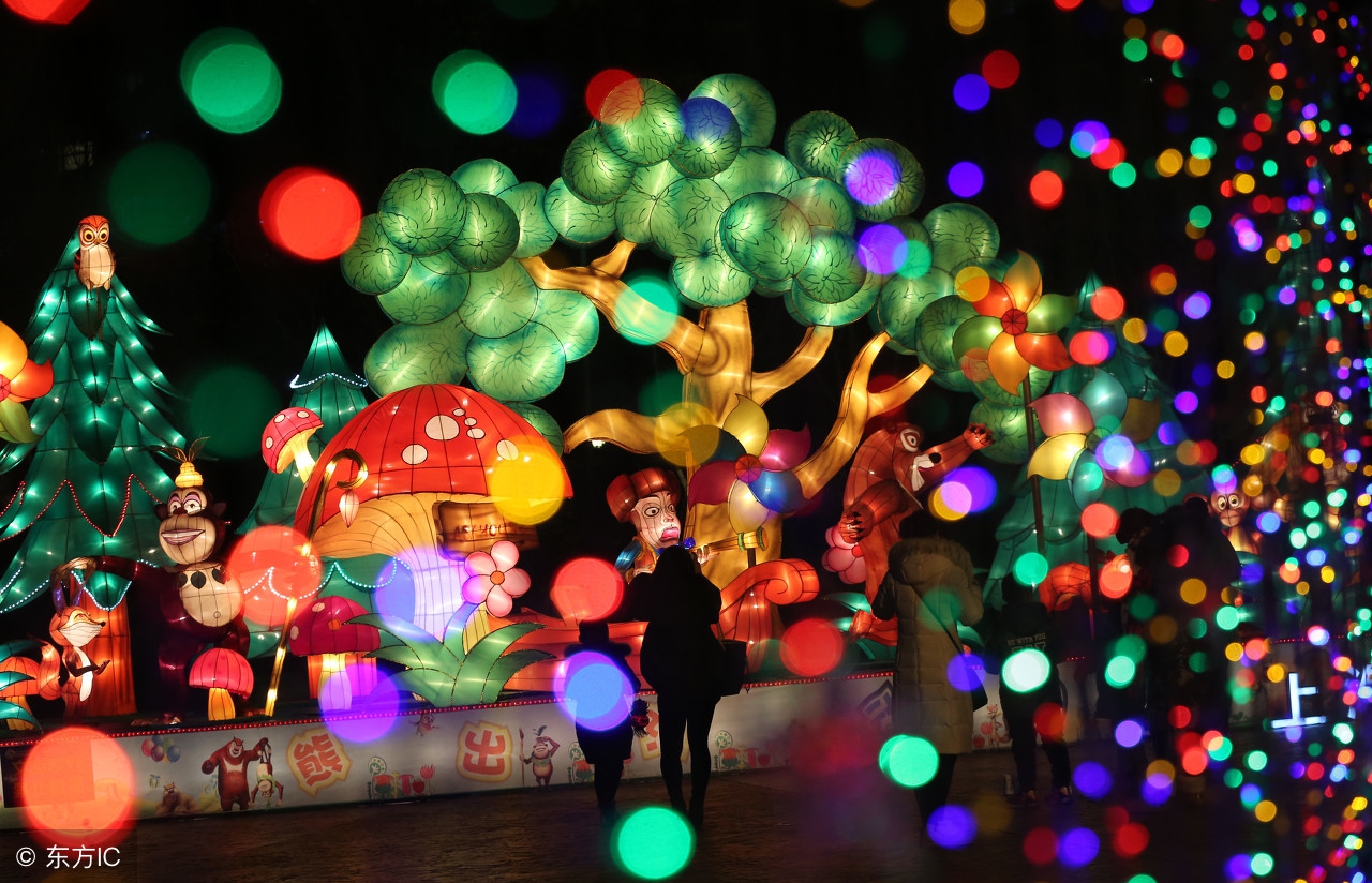 关于元宵赏灯的美文,元宵节赏花灯的文章