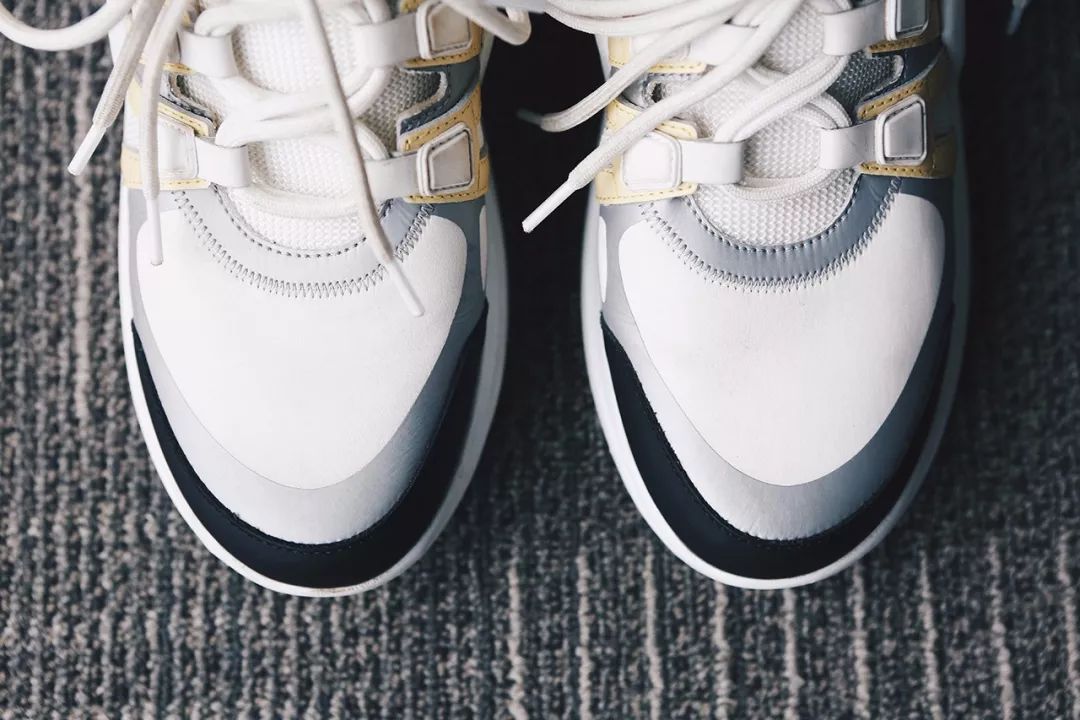 lv老爹鞋女款archlight,lv老爹鞋白色老花真假