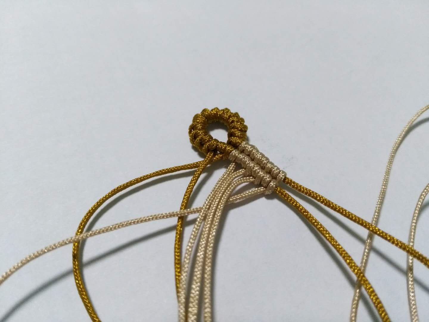 编绳花做法,手绳复杂编织教程