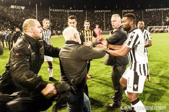 最疯狂的nba老板,希腊联赛惊现疯狂老板