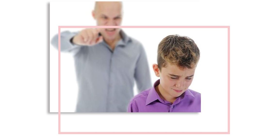 别吵了，孩子都在看着呢！