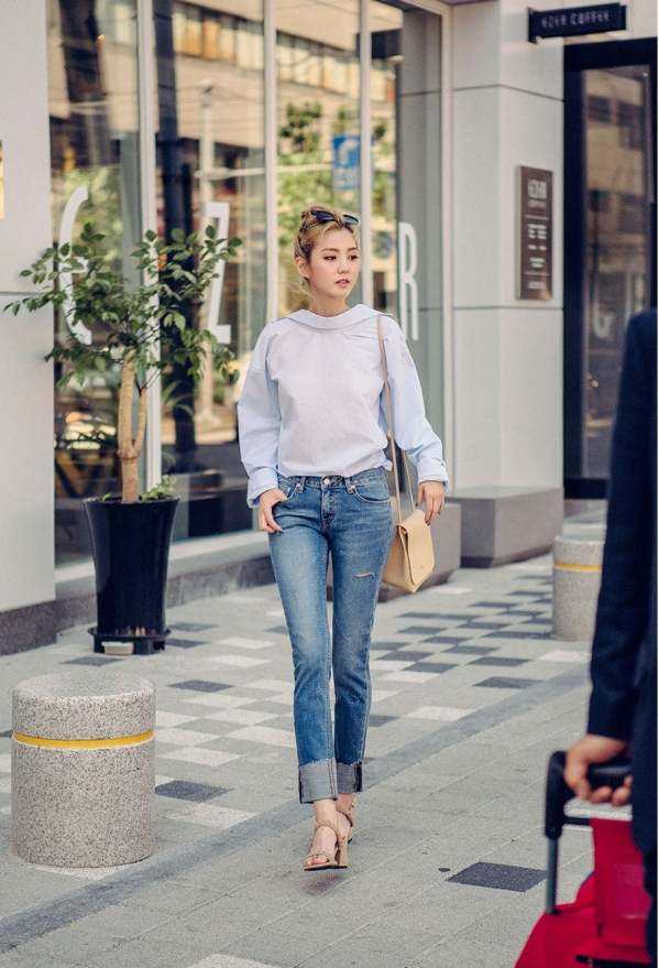 韩版日常显瘦百搭时尚洋气牛仔裤 (韩版高腰牛仔裤显瘦)