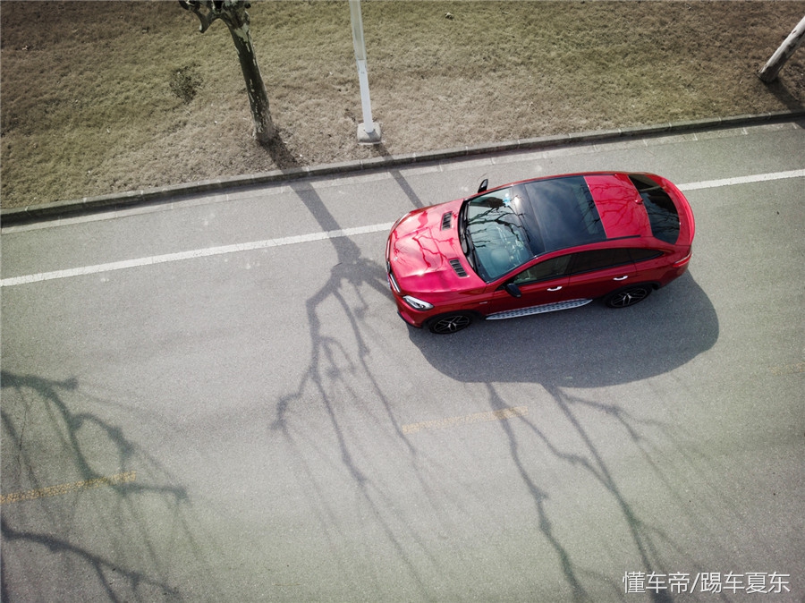 奔驰glcamg43coupe石墨灰,2019奔驰gleamg43coupe