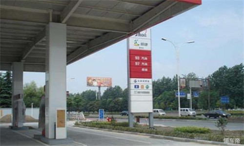 中石化92和95汽油哪个耐烧,为什么觉得中石化的油更耐烧一点