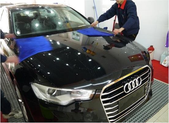 新车抛光打蜡有必要吗,新车抛光打蜡对车伤害大不大