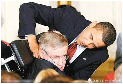 霍金为啥会被人吹捧,霍金被称为科学天才宇宙之王