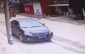 我用过敏、痘痘、水光针的脸，测评了4款“网红”面膜