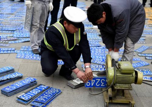 来，舔着脸再说一遍你卖的是正品！