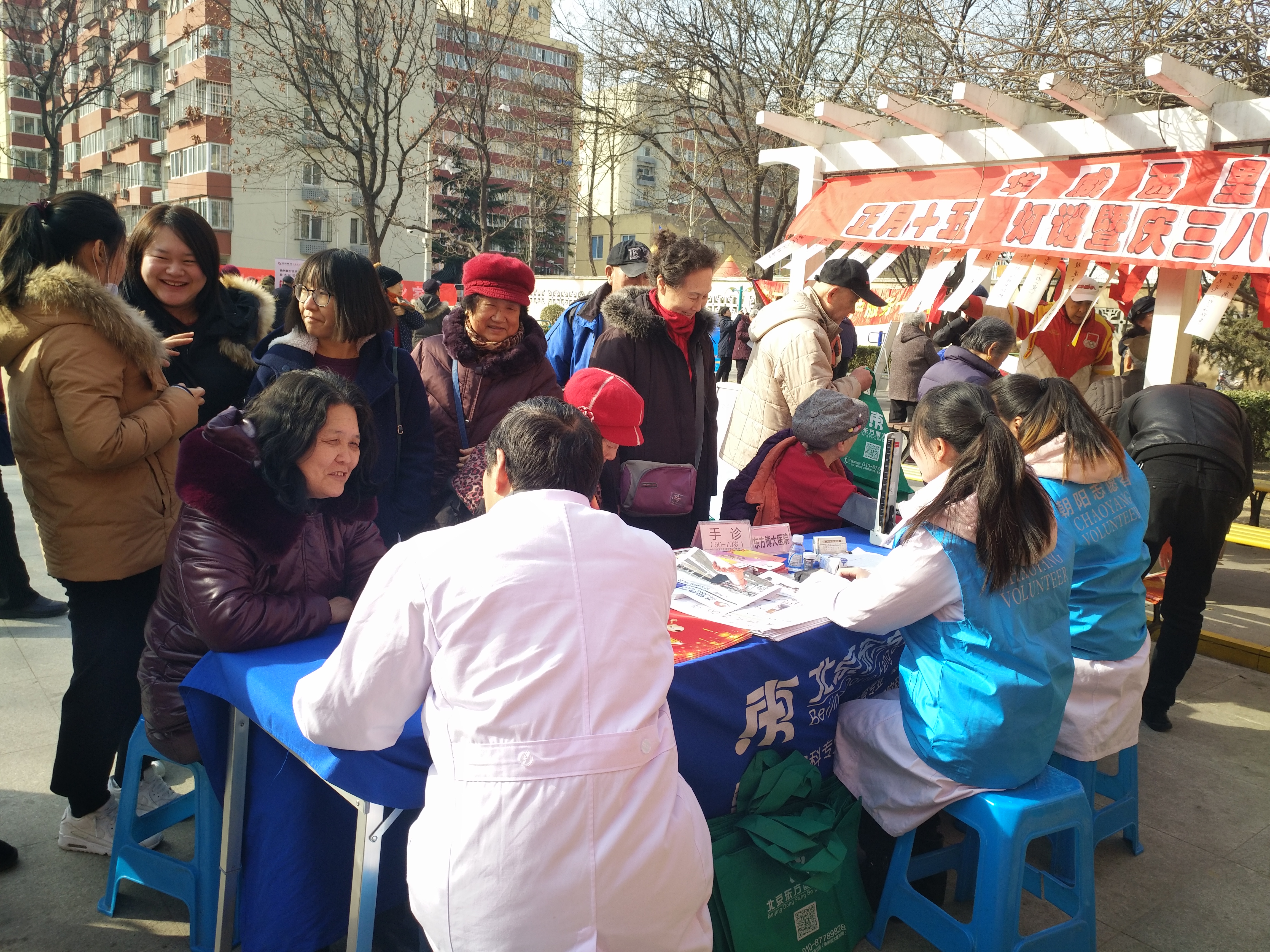 领略东方博大医院新时代“天使志愿者”的“红海行动”