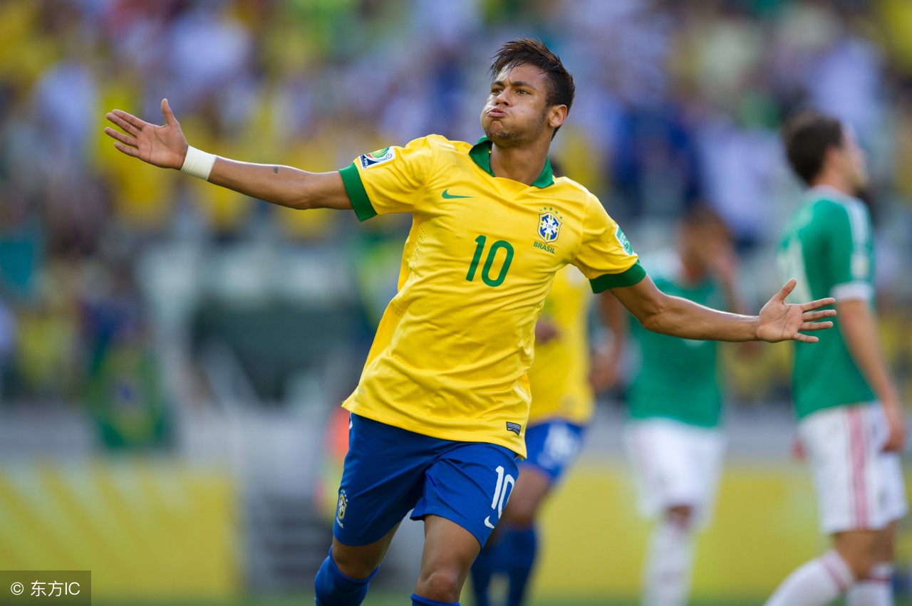 著名的22号足球明星,西班牙著名足球明星