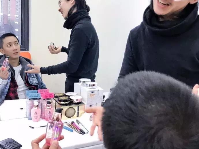 爱敬限量款气垫直播,爱敬气垫龙年限定款