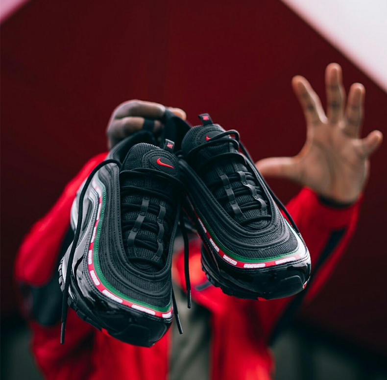 6双装nike,600元两双nike