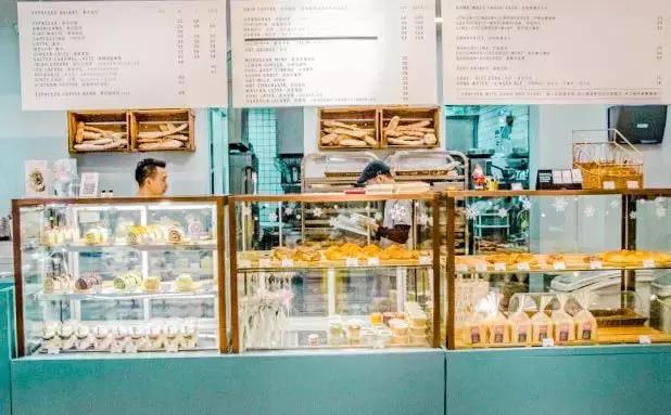 转角遇到猪？！魔都首家粉猪餐厅，吃完变精致的猪猪女孩！