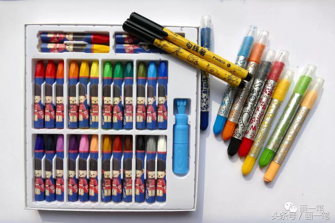 吃竹子的小熊猫怎么画简单又好看,怎么画正在竹林里吃竹子的小熊猫