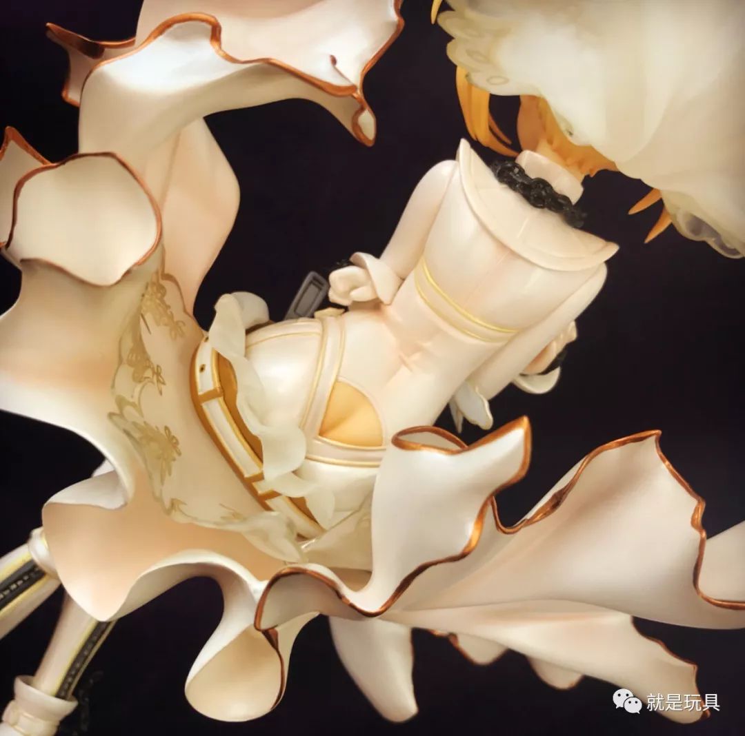 开盒｜Hobbymax纯白的蔷薇皇帝“花嫁尼禄”