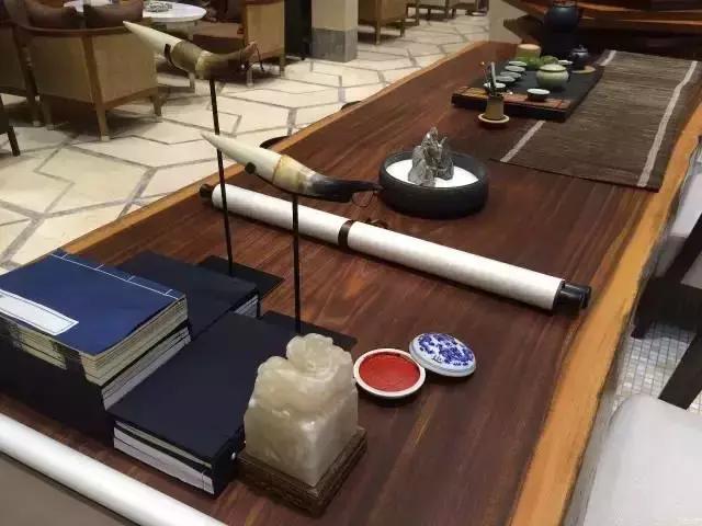 笔墨纸砚文房四宝的文化内涵,文房四宝笔墨纸砚的由来视频