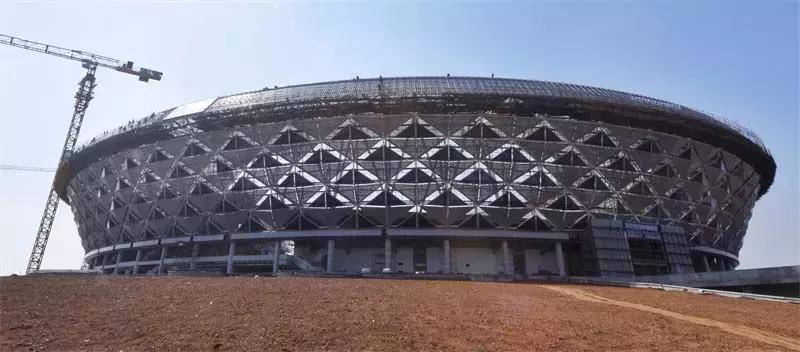 咸阳鸟巢音乐喷泉几点开,咸阳鸟巢周边有规划吗