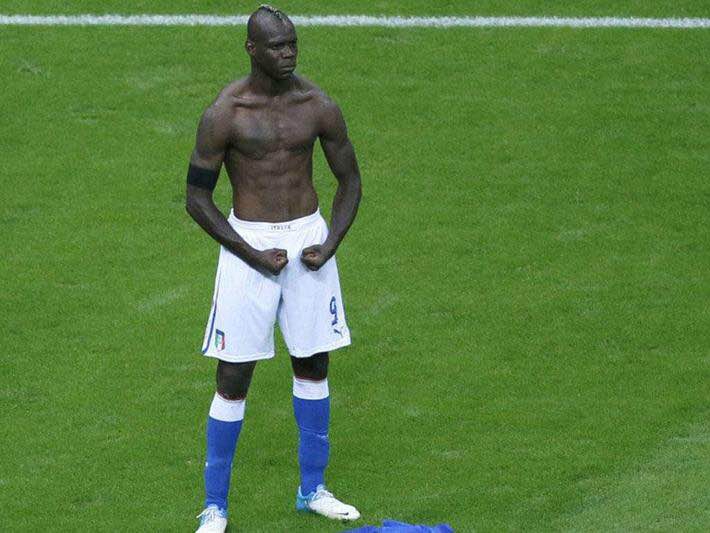 22年世界杯巴洛特利,巴洛特利世界杯单刀世界波