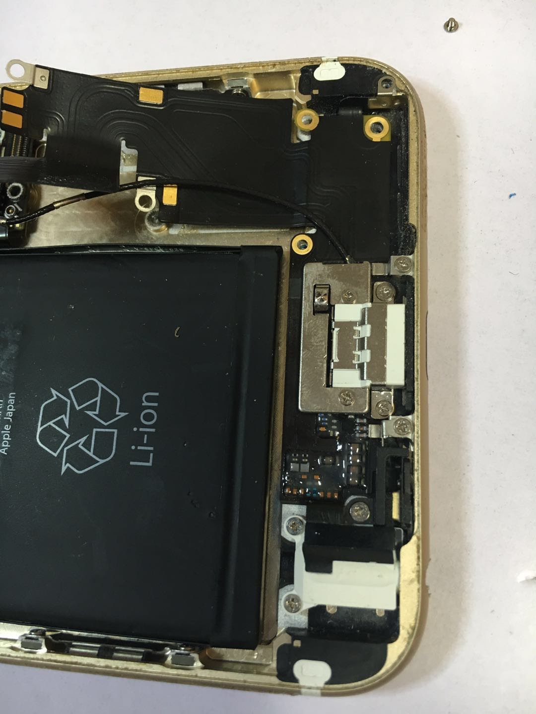 苹果8扬声器更换教程,苹果xsmax扬声器更换