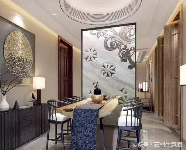 清水出芙蓉天然去雕饰木雕,鱼肚白石材背景墙现代简约