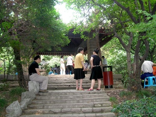 上海有哪些名人故居和景点,上海最有名的十大公园