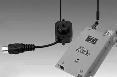 如何查房间里有没有针孔摄像头,如何查询房间里是否有针孔摄像头