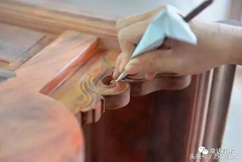 红木家具是如何打磨的呢,红木家具打磨流程有哪些