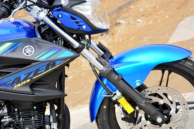 雅马哈飞致ys250中缸掉漆,雅马哈ys250摩托车