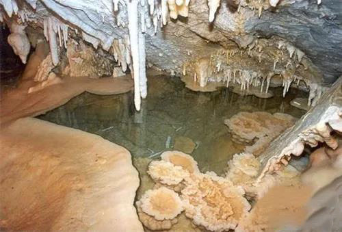保亭七仙岭雨林仙境温泉度假别墅,海南保亭雨林仙境山湖墅