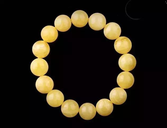 最好的帝王黄的黄龙玉,中国最漂亮的石黄龙玉