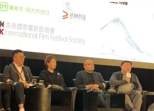 鐜嬫櫠绗斾粰澶ф垬璐炲瓙,鐜嬫櫠璇勮绗斾粰澶ф垬璐炲瓙