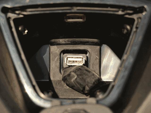 标致125水冷踏板,标致水冷150踏板车测评