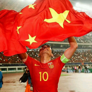 大圣贝尔与球迷比赛,大圣贝尔大闹梅阿查