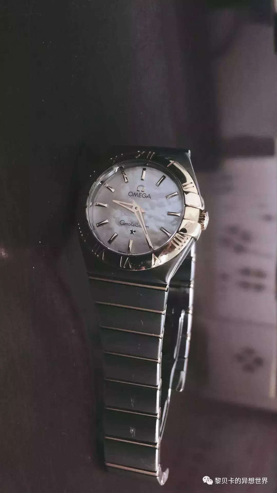 男人不戴表与戴表的区别,戴表的男人和不戴表的男人