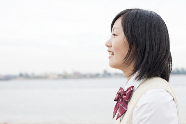 女生头发剪短了如何补救,头发剪短了显老气怎么补救