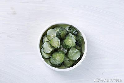 小黄瓜的100种做法大全,小黄瓜要怎么吃才好